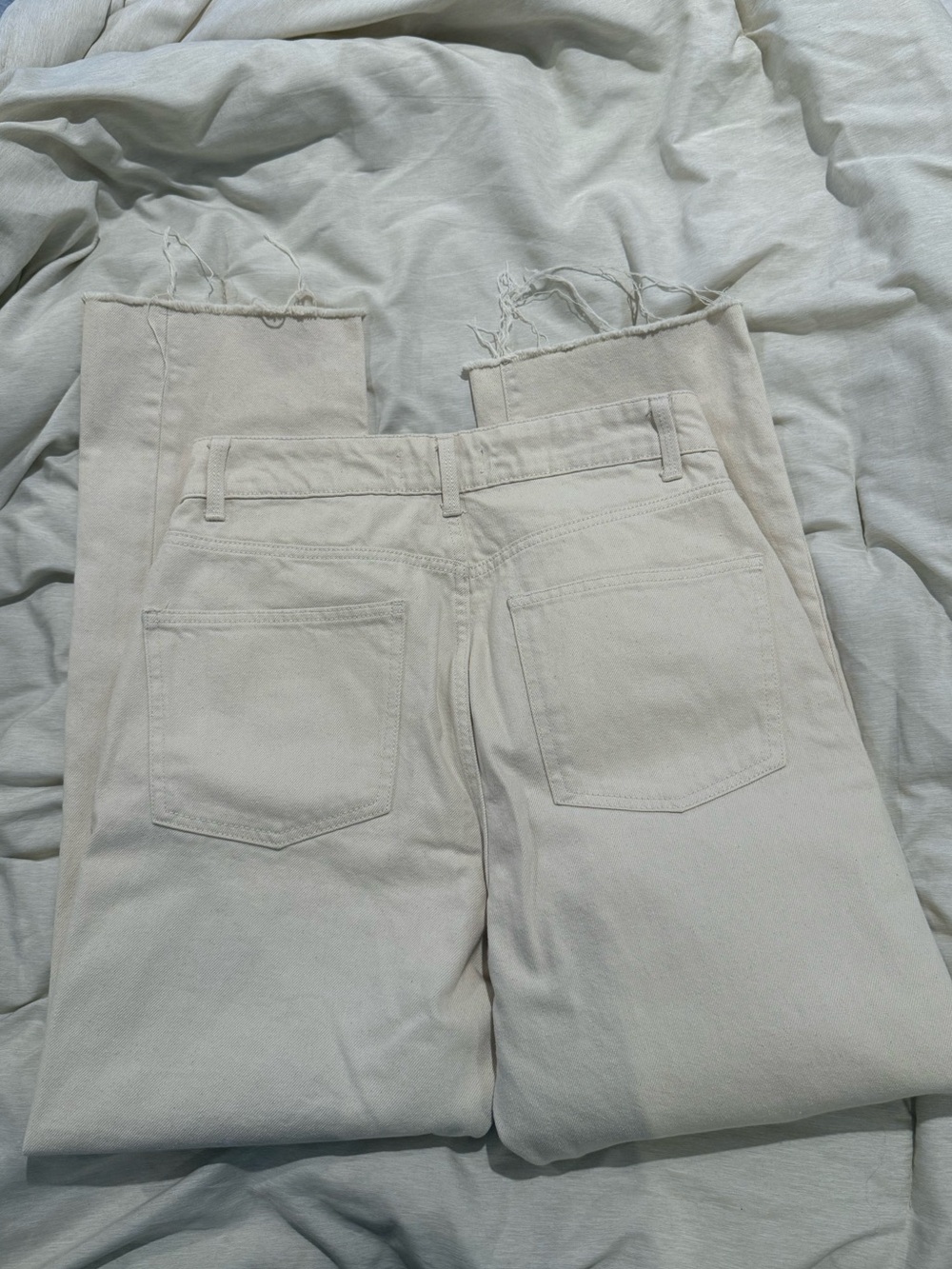 Jeans - Picture 4 of 5